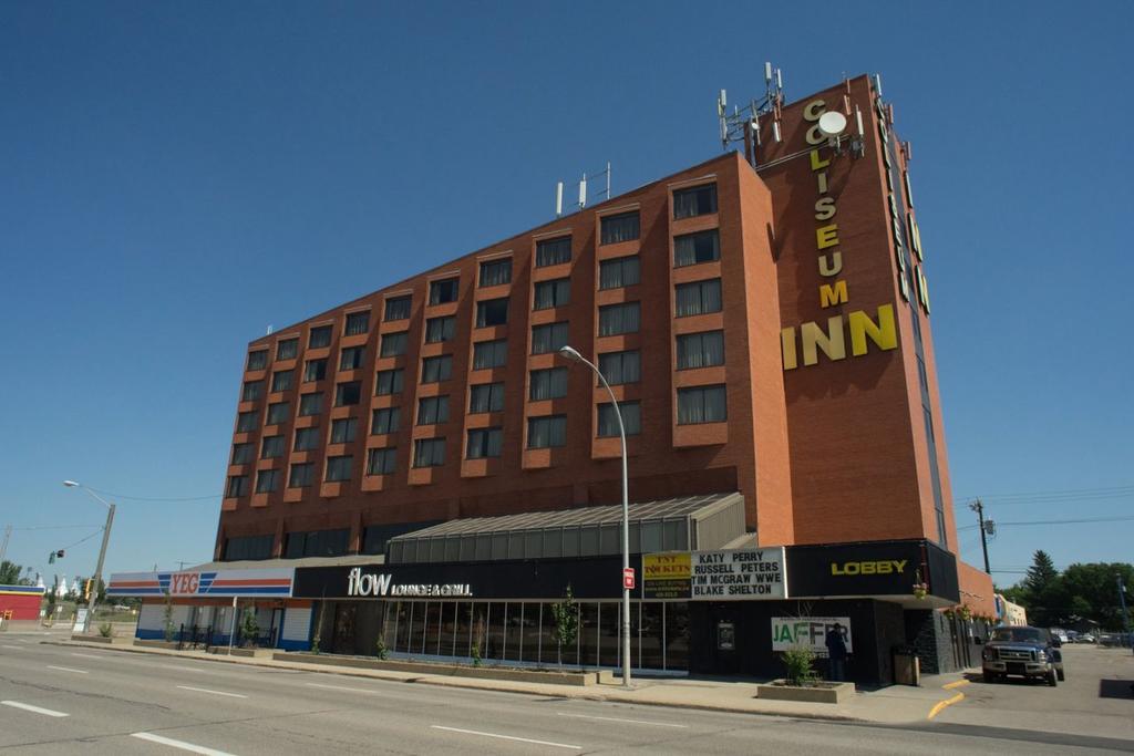Coliseum Inn Едмонтон Екстер'єр фото