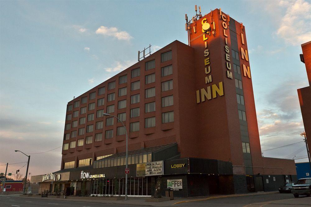 Coliseum Inn Едмонтон Екстер'єр фото