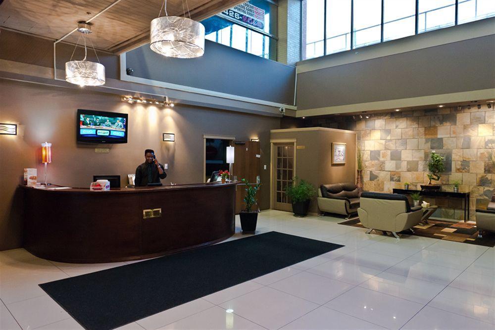 Coliseum Inn Едмонтон Екстер'єр фото